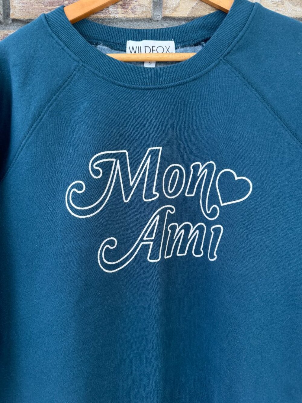 Wildfox Mon Ami Heart Sommers Sweatshirt Teal S NWT - Picture 3 of 11